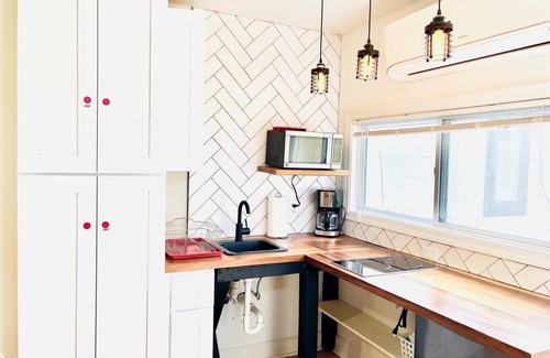 Church Street Apartment | 1-bedroom apartment just 13 minutes from Six Flags Over Georgia