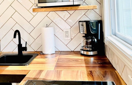 Church Street Apartment | 1-bedroom apartment just 13 minutes from Six Flags Over Georgia