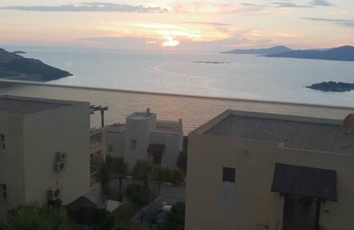 Bogazici Apartment | 1 Bedroom Apartment Lake View 3 by Likya Global