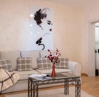 Surcin Apartment | 1-bedroom apartment near airport