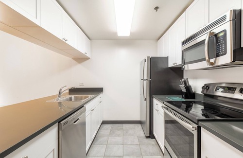 Hoboken Apartment | 1 Bedroom Apartment on Hoboken Waterfront