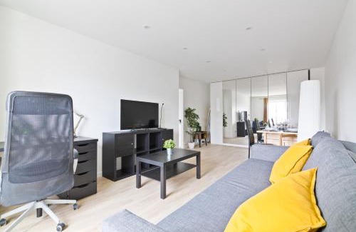 Jardin des plantes Apartment | 1 Bedroom Apartment Quartier Austerlitz Free Netflix