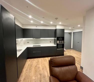 Tottenham Hale Apartment | 1 bedroom Apartment Tottenham Hale