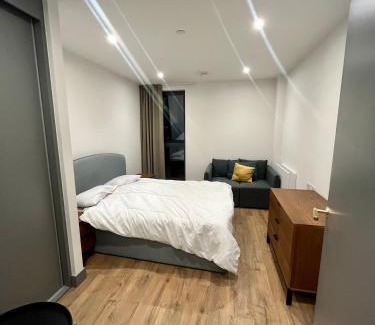 Tottenham Hale Apartment | 1 bedroom Apartment Tottenham Hale