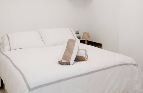 Marbella Apartment | 1 Bedroom Apartment Walking Distance To Puerto Banus