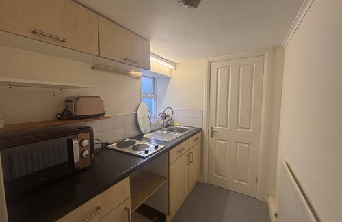 Douglas House | 1-Bedroom Apartment with Sea View – Sleeps 4 – Douglas