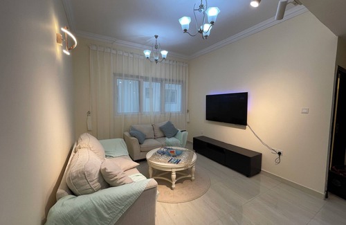 Beach & Coast Apartment | 1-bedroom apartment with AC, WiFi inclosed to beach Alkhan and Dubai