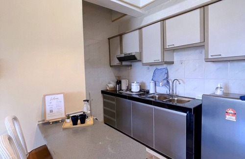 Malacca City Apartment | 1 bedroom apartment with Marsland view balcony Malacca CBD, near Jonker street