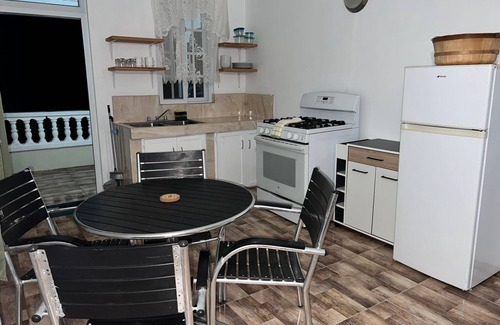 Mahaut Apartment | 1-bedroom apartment with A/C and WiFi in Mahaut.