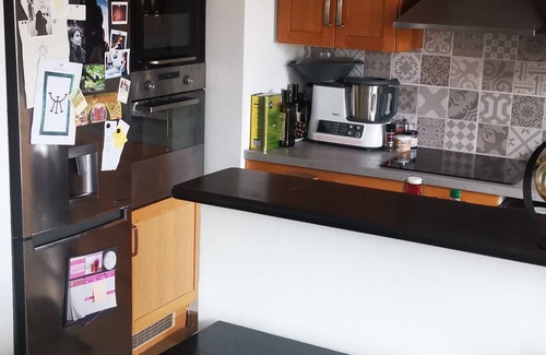 Carnot Apartment | 1 bedroom apt. of an Artist photographer close to Cannes Croisette