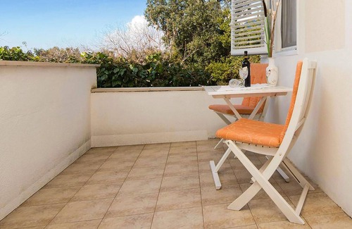 Zuljana Apartment | 1 bedroom awesome apartment in Zuljana