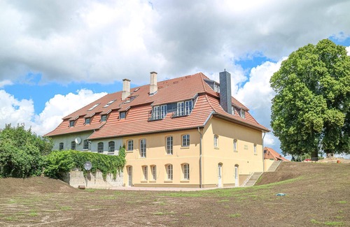 Bruel Apartment | 1 bedroom awesome apartment in Kuhlen