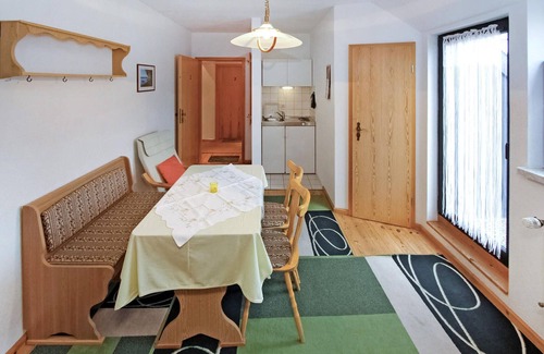 Userin Apartment | 1 bedroom awesome apartment in Userin