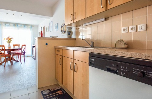 Royan Apartment | 1 bedroom awesome apartment in Royan