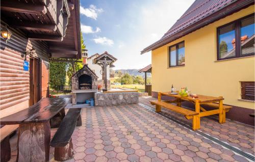 Prezid Apartment | 1 Bedroom Awesome Apartment In Prezid