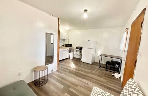 Rutheron Cabin | 1 Bedroom Cabin w/views El Vado!