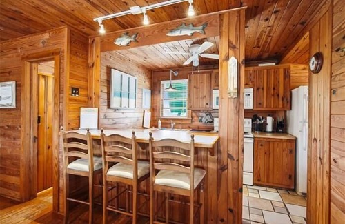 Nags Head House | 1 bedroom classic Nags Head cottage! Right across the street from the beach!