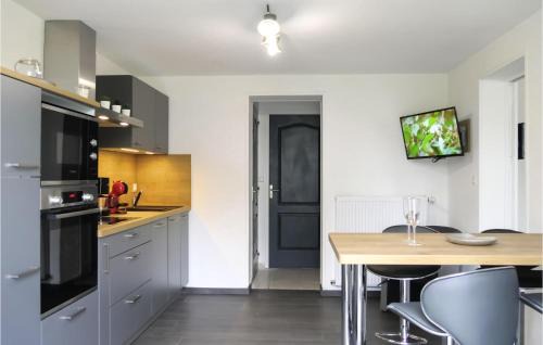 Pirou Apartment | 1 Bedroom Cozy Apartment In Pirou