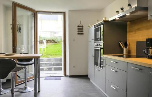 Pirou Apartment | 1 Bedroom Cozy Apartment In Pirou