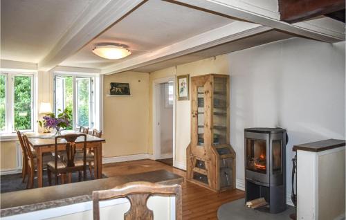 Eslov House | 1 Bedroom Cozy Home In Eslöv