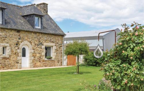 Goudelin House | 1 Bedroom Cozy Home In Goudelin