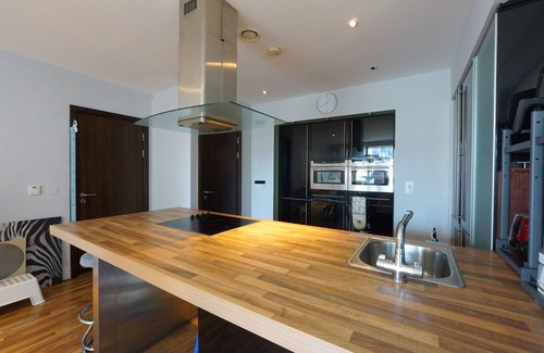 Sandyford Apartment | 1 bedroom easy life convenient