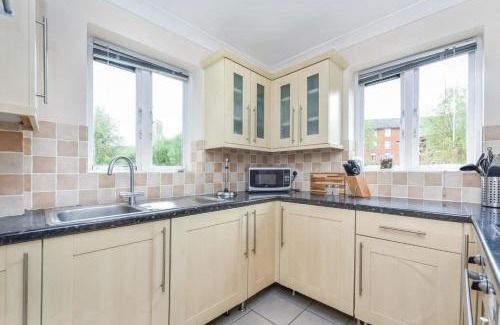 Rotherhithe Apartment | 1 Bedroom Flat in Canada Water