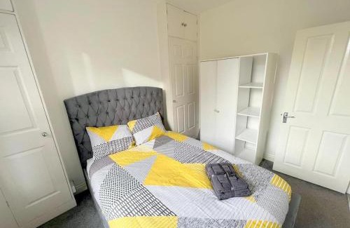 Sutton Central Apartment | 1-bedroom Flat in Sutton