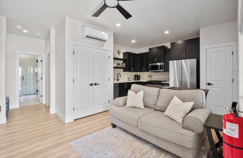 Hurricane Apartment | 1-Bedroom Getaway in Hurricane, Near Zion - Pet Friendly!