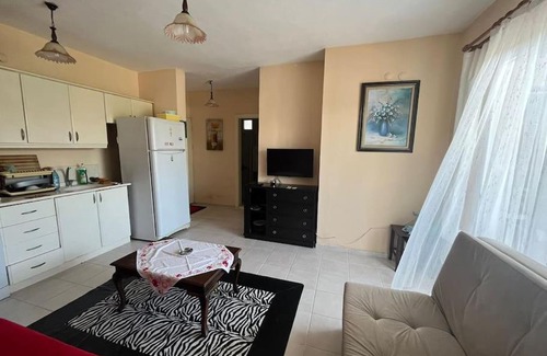 Kusadasi Apartment | 1 bedroom groundfloor apart with pool Long Beach