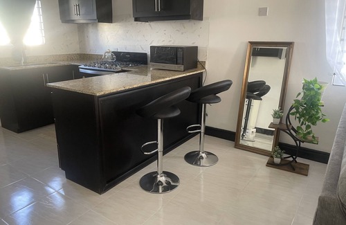 Spring Village House | 1 bedroom house in quiet gated residential community minutes away from Kingston