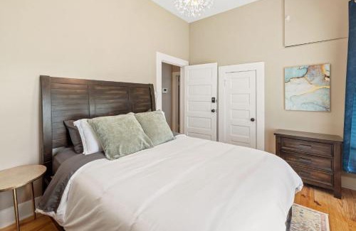 Lake Charles House | 1 Bedroom Home in Downtown Lake Charles La