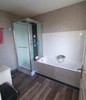 Valognes House | 1 Bedroom Homestays In Valognes