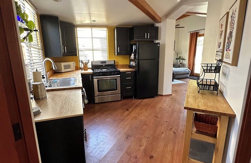 Normal Heights House | 1-bedroom house in lovely San Diego, Normal Heights Neighborhood, with AC, WiFi