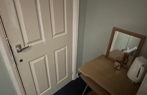 Bradley Stoke Apartment | 1 bedroom in 3bed house