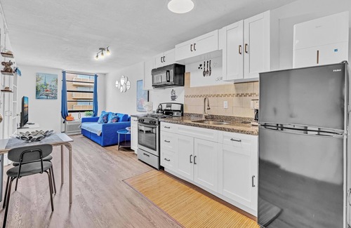 South Pointe House | 1 bedroom in the BEST location in South Beach !