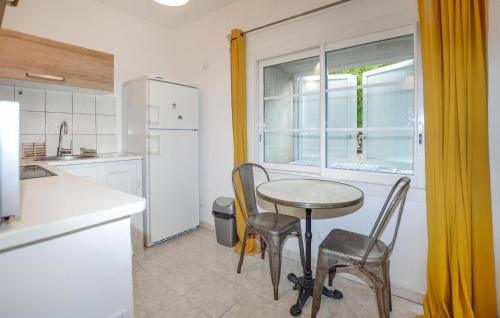 Vivario Apartment | 1 Bedroom Lovely Apartment In Vivario