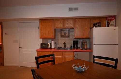 Rehoboth Beach Apartment | 1 Bedroom minutes to beach & a block to trail with private entrance .