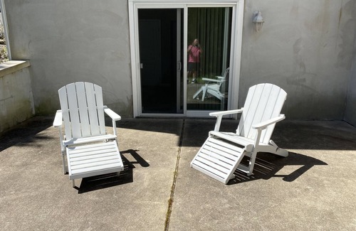 Rehoboth Beach Apartment | 1 Bedroom minutes to beach & a block to trail with private entrance .