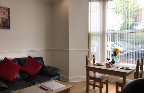 Uplands Apartment | 1 Bedroom Modern Apartment, Uplands, Swansea