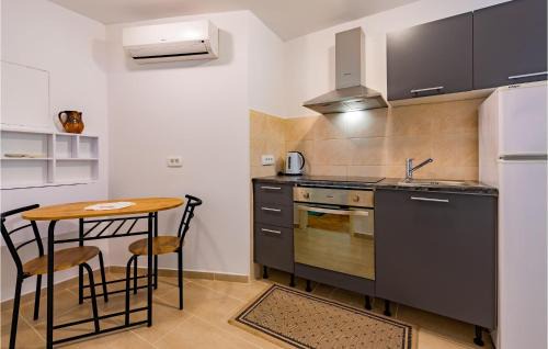 Piran Apartment | 1 Bedroom Nice Apartment In Lucija