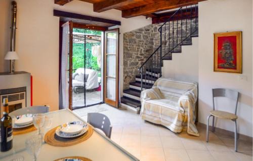 Ortignano Raggiolo House | 1 Bedroom Pet Friendly Home In Ortignano Raggiolo