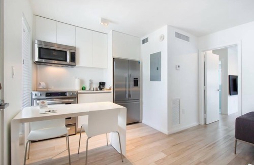 Key Biscayne Apartment | 1 Bedroom Queen Size Apartment