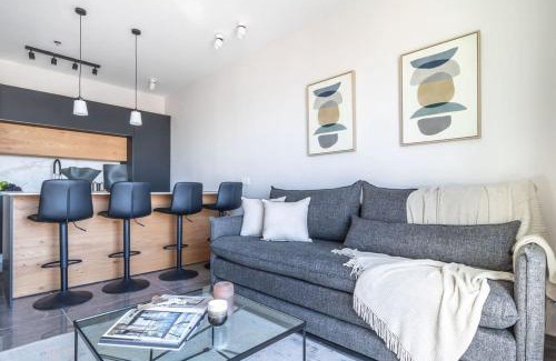 Jerusalem City Centre House | 1 Bedroom Savyon View - Isrentals