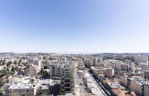 Jerusalem City Centre House | 1 Bedroom Savyon View - Isrentals