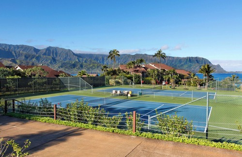 Princeville Condo | 1 Bedroom Tropical Bliss w/AC On The Top Floor!