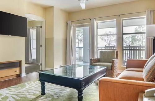 Sandestin Resort | 1 Bedroom Vacation Condo-Bay View with Balcony!
