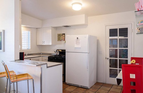 Warm Sands Apartment | 1-Bedroom with Private Tiki Patio