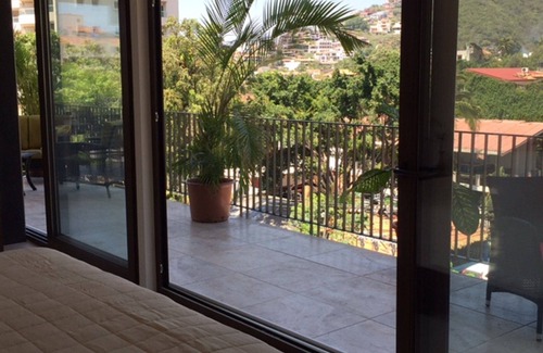 Emiliano Zapata Condo | 1 BLOCK TO BEACH- IN THE HEART OF THE ROMANTIC ZONE!