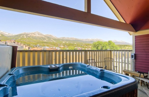 Historic District House | 1 Block to Main St, 300 Yds from Ski Lifts